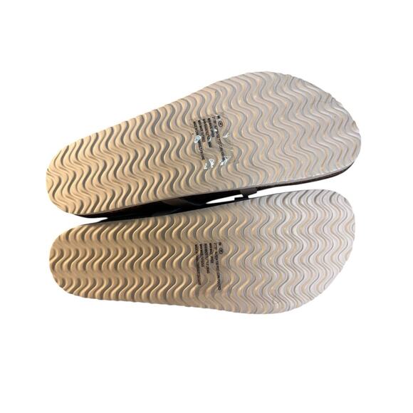 Maurices Womens Size 9M Alyssa Sandal Toe Post Taupe Laser Cutout Medallion - Picture 9 of 11